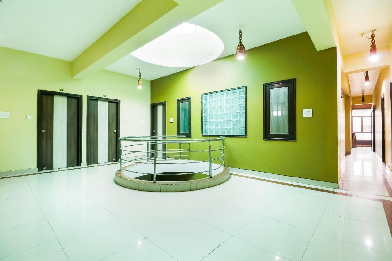 Oyo 71149 Jeet Residency Rewa Esterno foto